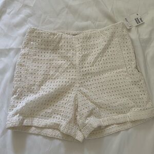 NEW W/ TAGS H&M Cream High Waist Shorts with Eyelet Design